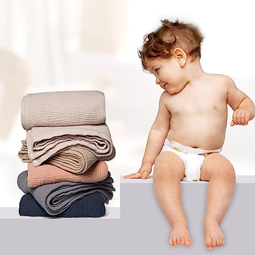 Lulu moon Muslin Quilt Blanket, Crib Blanket, 47x47 - Image 3