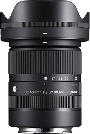 Sigma 18-50mm F2.8 DC DN Lens