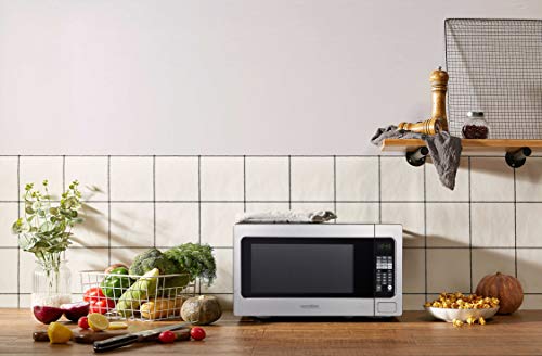 BLACK+DECKER EM262AMY-PHB 2.2 Cu. Ft. Microwave - Image 2