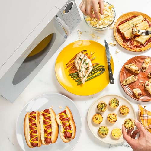 Nostalgia Modern Retro Countertop Microwave Oven, 900-Watt - Image 3