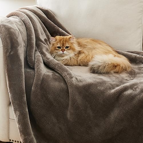 UGG Whitecap Plush Flannel Oversized Fleece Blanket, 18964 - Image 3