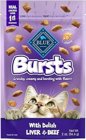 Blue Buffalo Crunchy Cat Treats, Chicken Liver & Beef